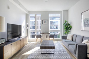 S Lake Union 1BR w Gym WD Space Needle view SEA-169